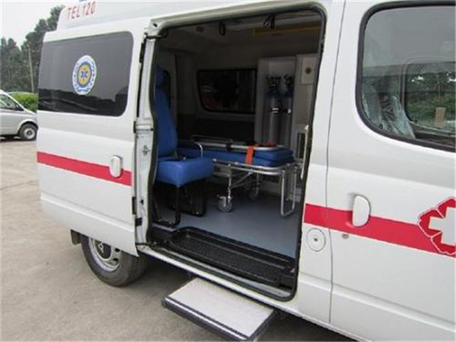 新宾救护车出租服务案例7